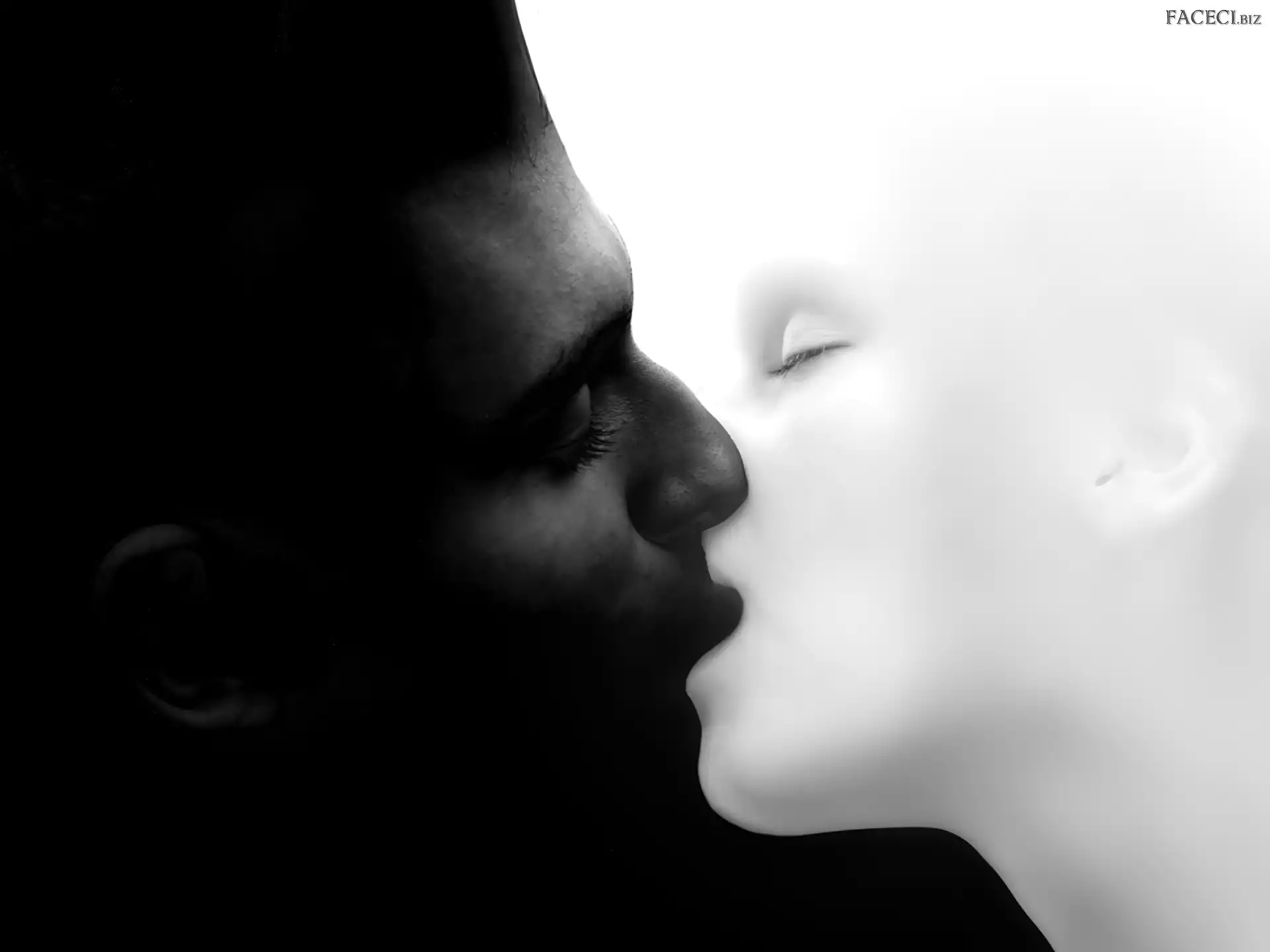 Pocałunek, Czerń, Biel